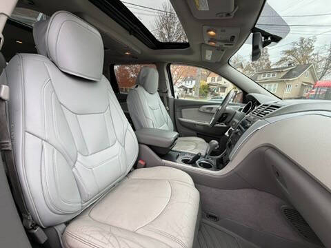 2012 Chevrolet Traverse LT