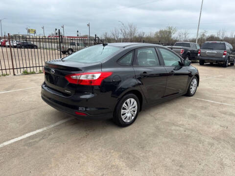 2014 Ford Focus S