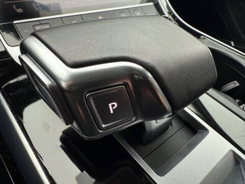 2023 Audi Q7 quattro Premium Plus 45 TFSI