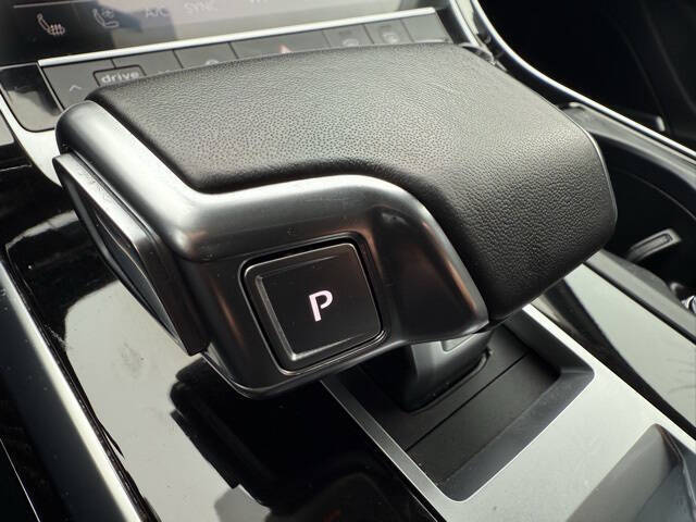 2023 Audi Q7 quattro Premium Plus 45 TFSI