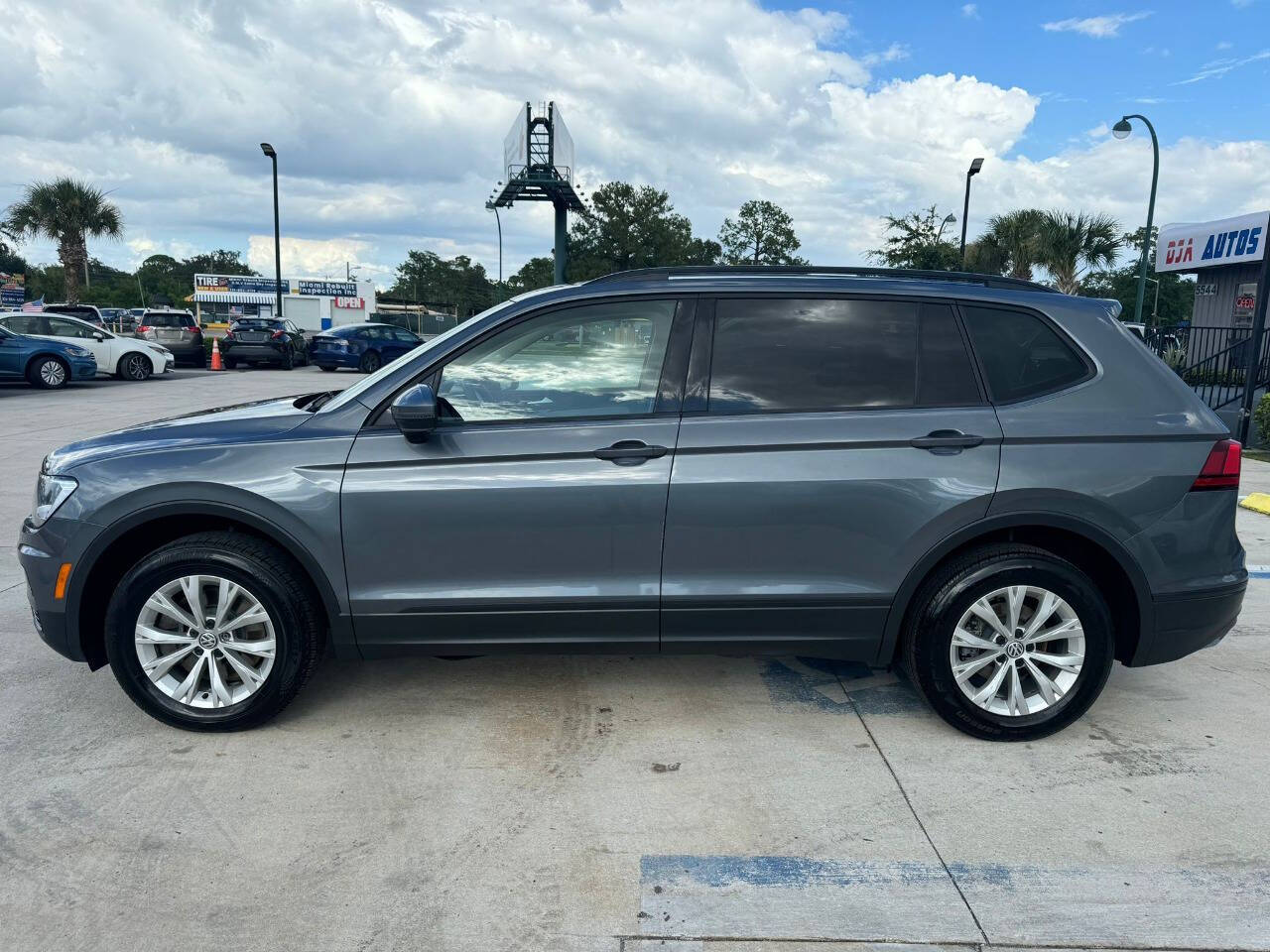 2020 Volkswagen Tiguan for sale at DJA Autos Center in Orlando, FL