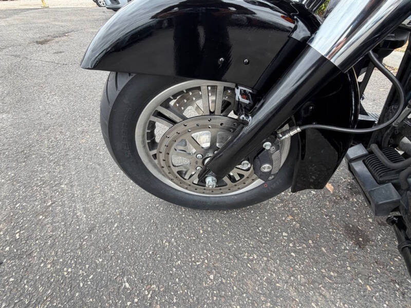 2013 Harley-Davidson TRIKE FLHTCUTG