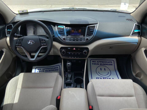 2017 Hyundai Tucson SE