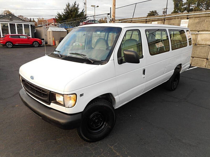 1999 Ford E-350