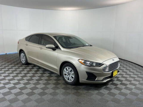 2019 Ford Fusion S