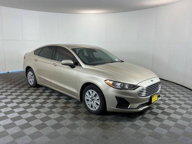 2019 Ford Fusion S