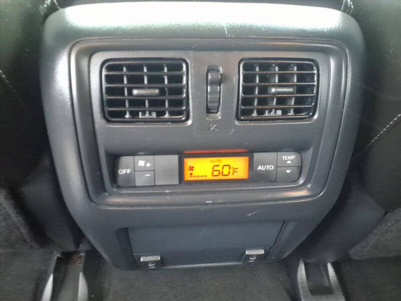 2013 Nissan Pathfinder SL