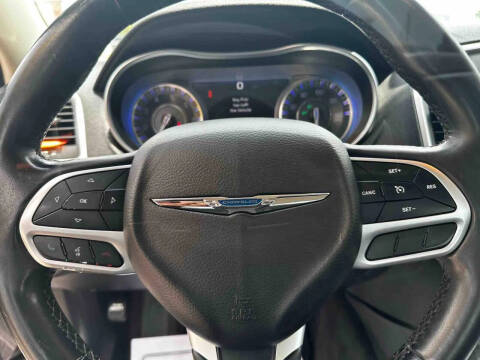 2018 Chrysler 300 Touring