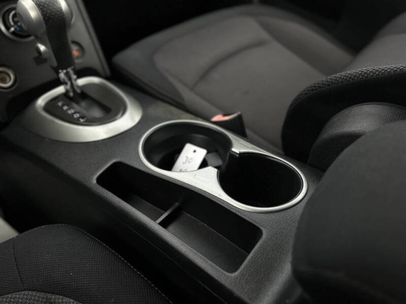 2011 Nissan Rogue SV