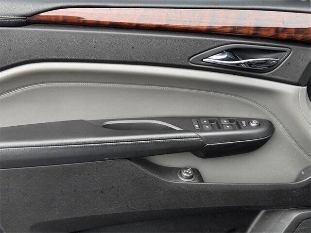 2011 Cadillac SRX Luxury Collection