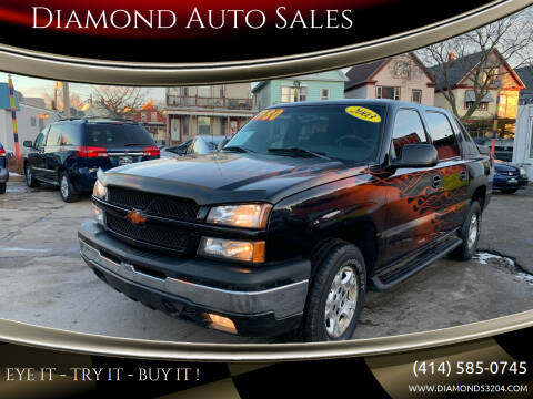 2003 Chevrolet Avalanche for sale at DIAMOND AUTO SALES LLC in Milwaukee WI