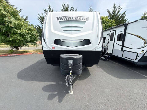 2020 Winnebago Voyage