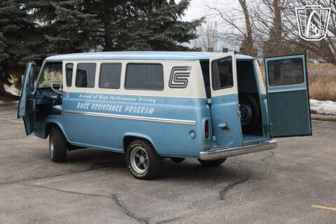 1967 Ford E-150