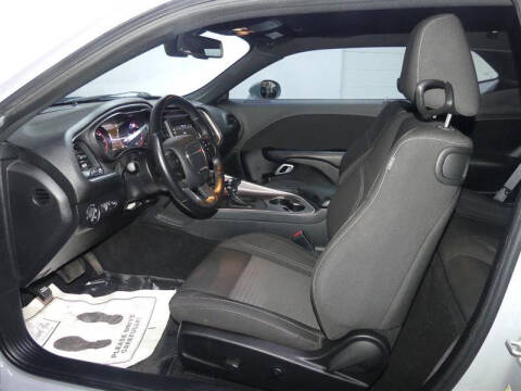 2021 Dodge Challenger SXT