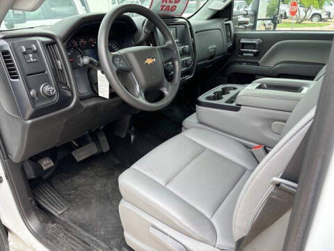 2024 Chevrolet Silverado 6500HD