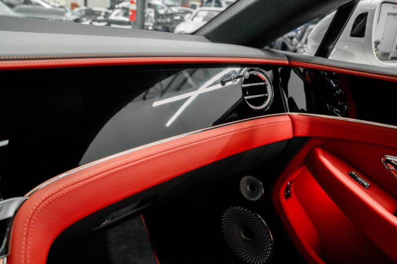 2025 Bentley Continental GT Black Edition