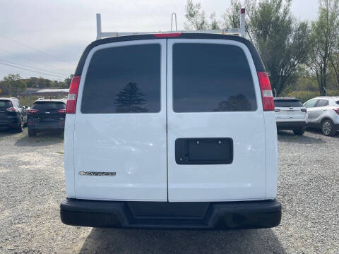 2018 Chevrolet Express 2500