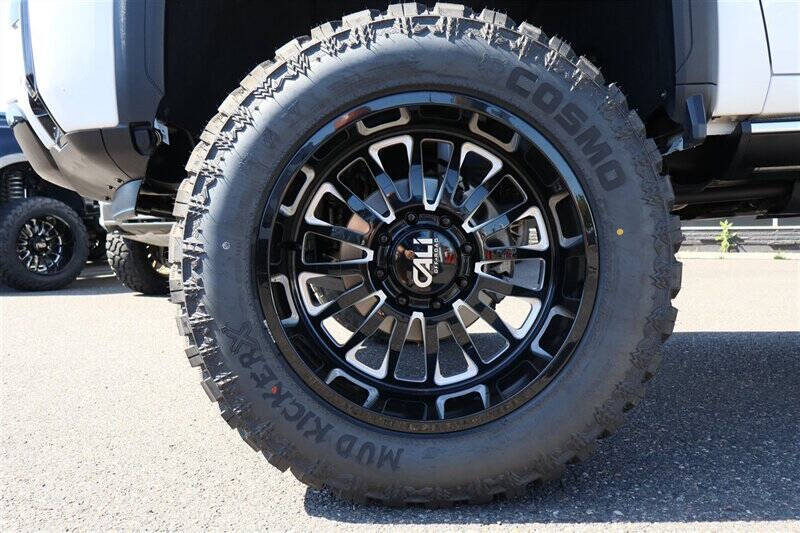 2025 GMC Sierra 3500HD