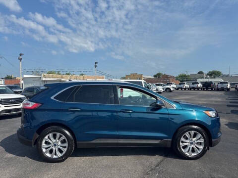 2020 Ford Edge Titanium