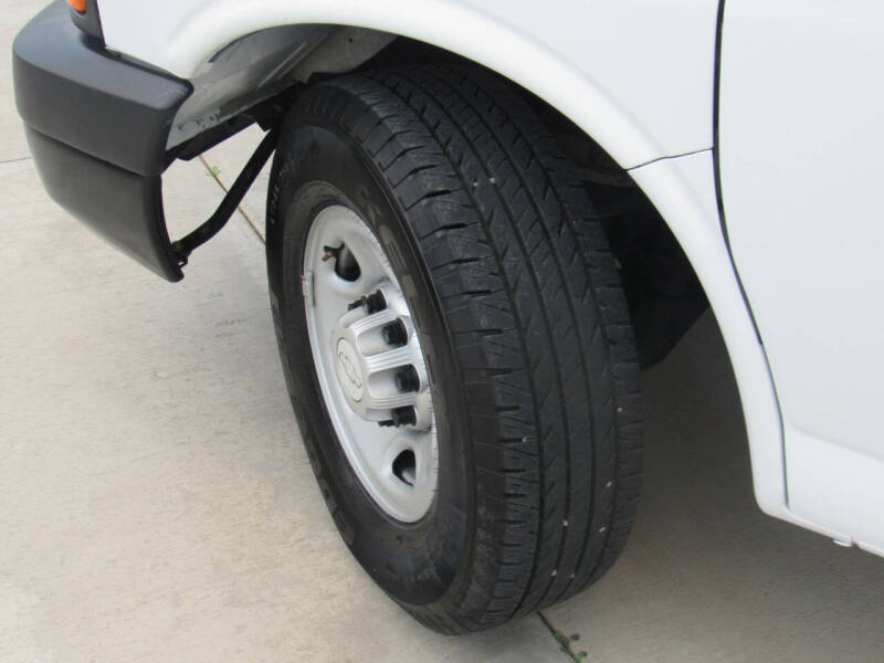 2016 Chevrolet Express LS 2500