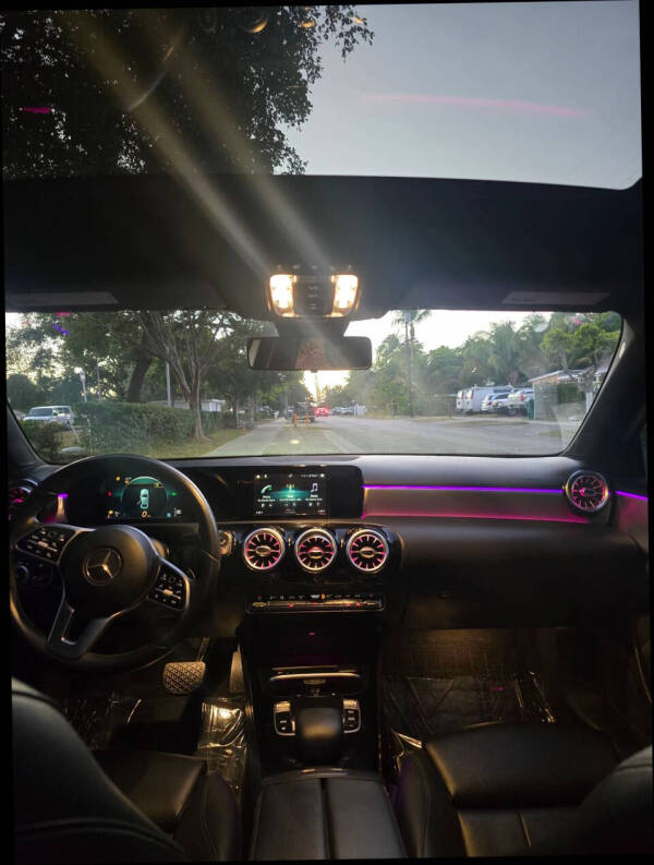 2020 Mercedes-Benz A-Class A 220