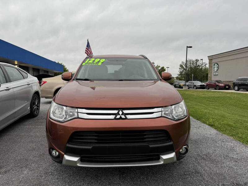 2015 Mitsubishi Outlander SE