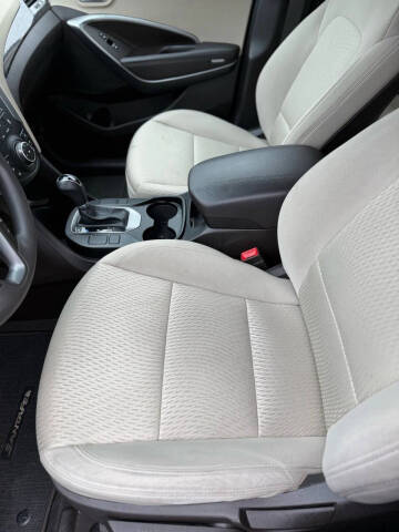 2017 Hyundai Santa Fe Sport 2.4L