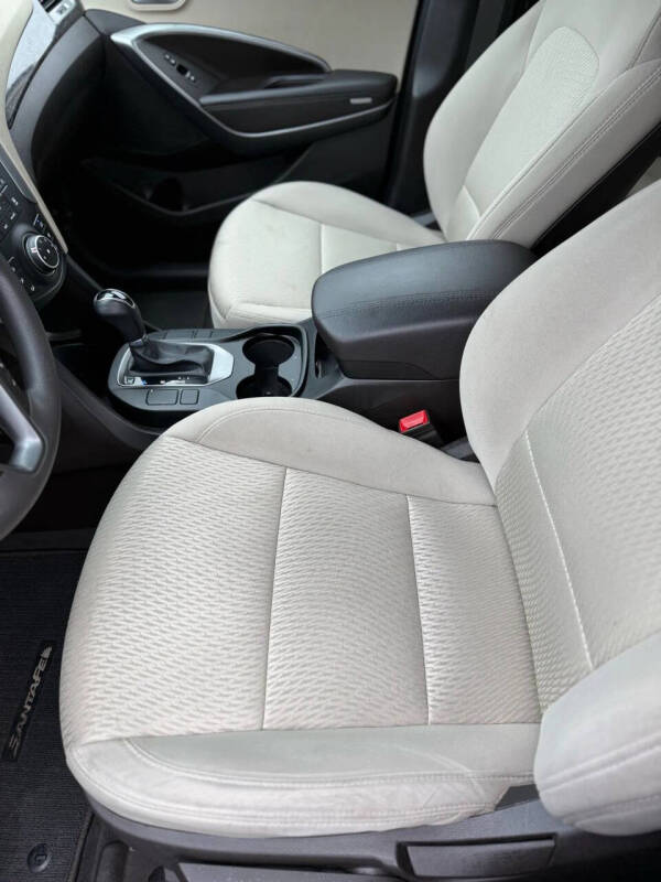 2017 Hyundai Santa Fe Sport 2.4L