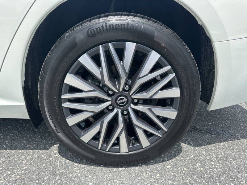 2023 Nissan Altima 2.5 SV