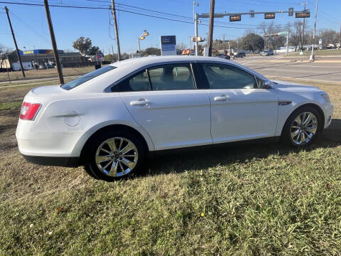 2010 Ford Taurus Limited