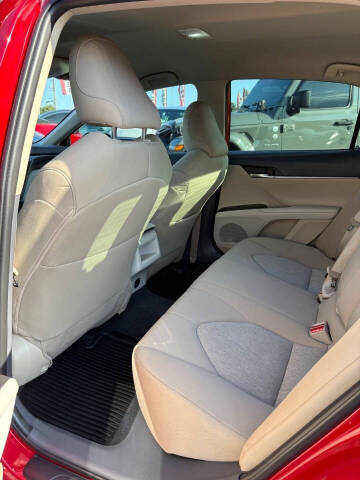 2023 Toyota Camry LE