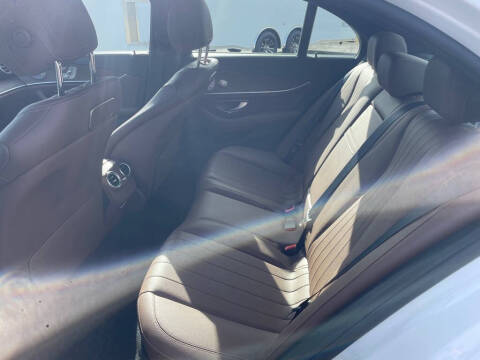 2018 Mercedes-Benz E-Class E 300