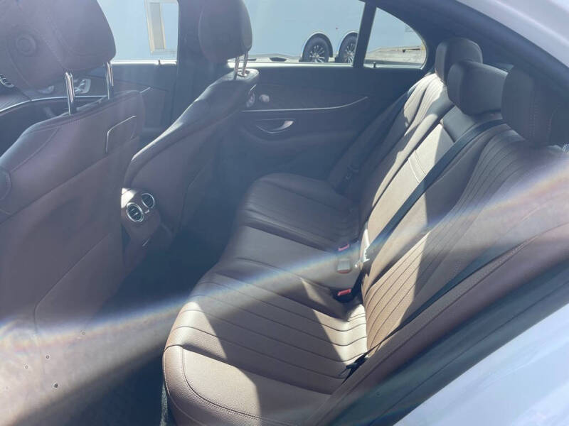 2018 Mercedes-Benz E-Class E 300