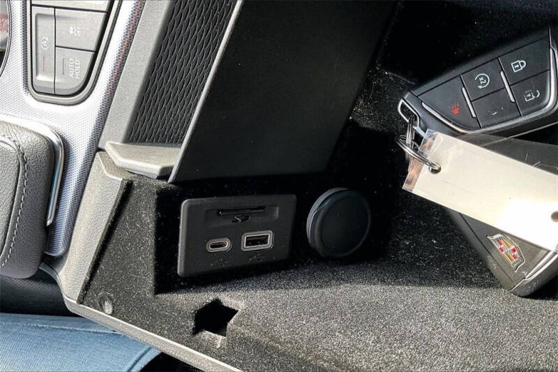 2021 Cadillac CT4 Premium Luxury