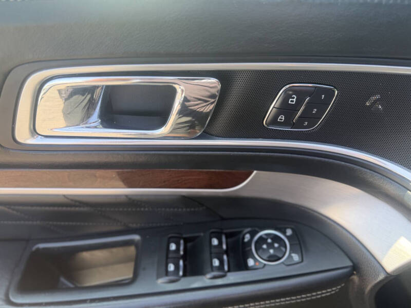 2016 Ford Explorer Platinum