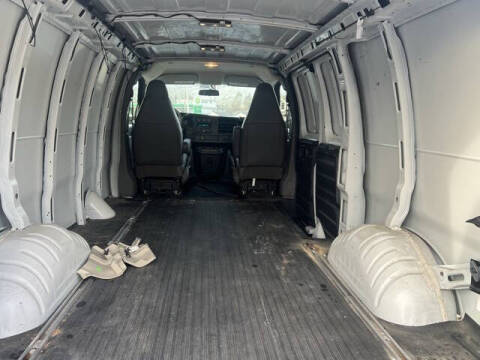 2017 Chevrolet Express 2500