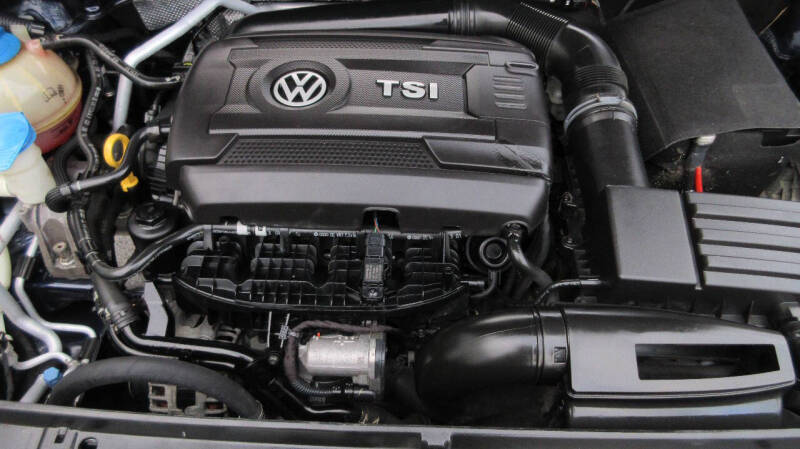 2015 Volkswagen Passat 1.8T SE