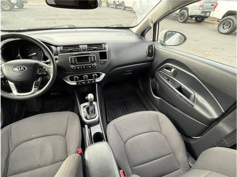 2014 Kia Rio 5-Door
