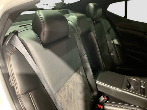 2023 Nissan Maxima 3.5 SR