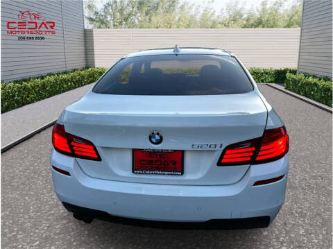 2014 BMW 5 Series 528i
