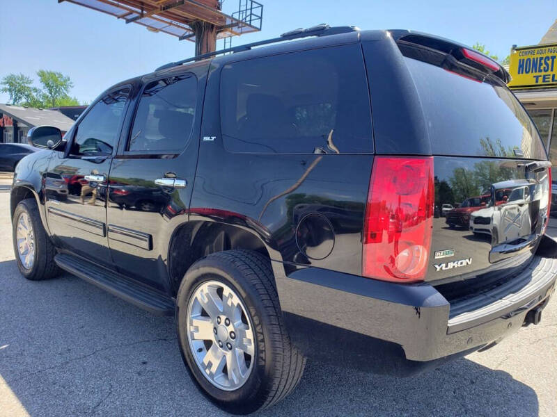 2011 GMC Yukon SLT