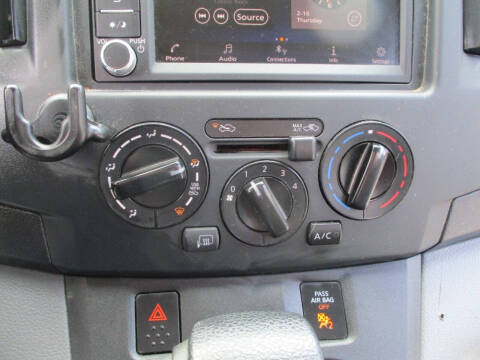 2021 Nissan NV200 SV