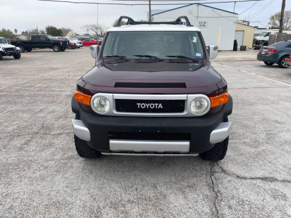 2007 Toyota FJ Cruiser for sale at Vehicles Limited in Corpus Christi, TX