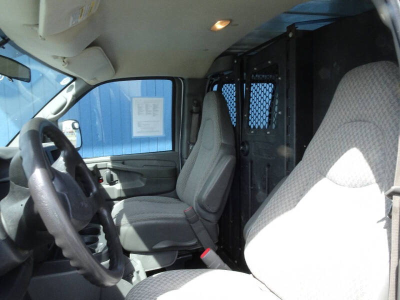 2006 GMC Savana 2500