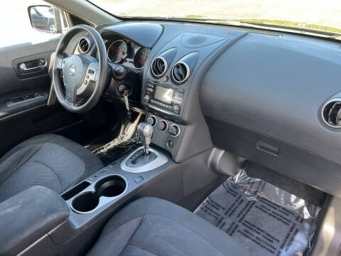 2014 Nissan Rogue Select S