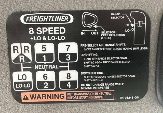 2016 Freightliner 108 SD