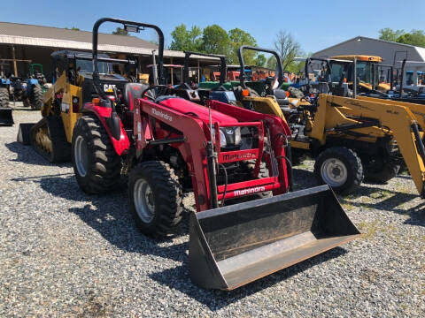 2019 Mahindra 2638 HST