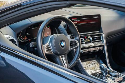 2025 BMW 8 Series M850i xDrive