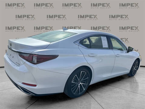 2025 Lexus ES 350