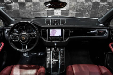 2017 Porsche Macan S